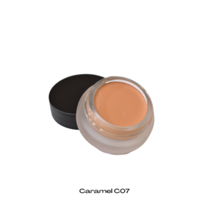 Corrector Vegano para Ojeras en Tono CARAMEL C07 Medium-Light, Enriquecido con Aloe Vera, Vitaminas C y E